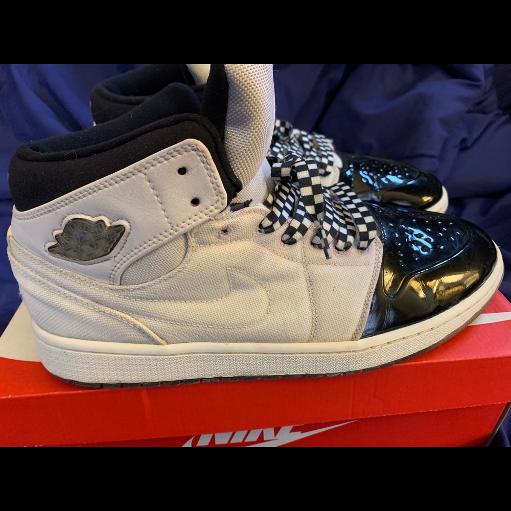 Men Jordan 1’s